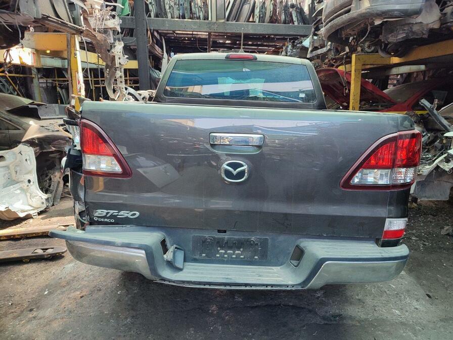 Mazda BT50 2020 - 1 REPUESTO USADO/USADA EN DESARME