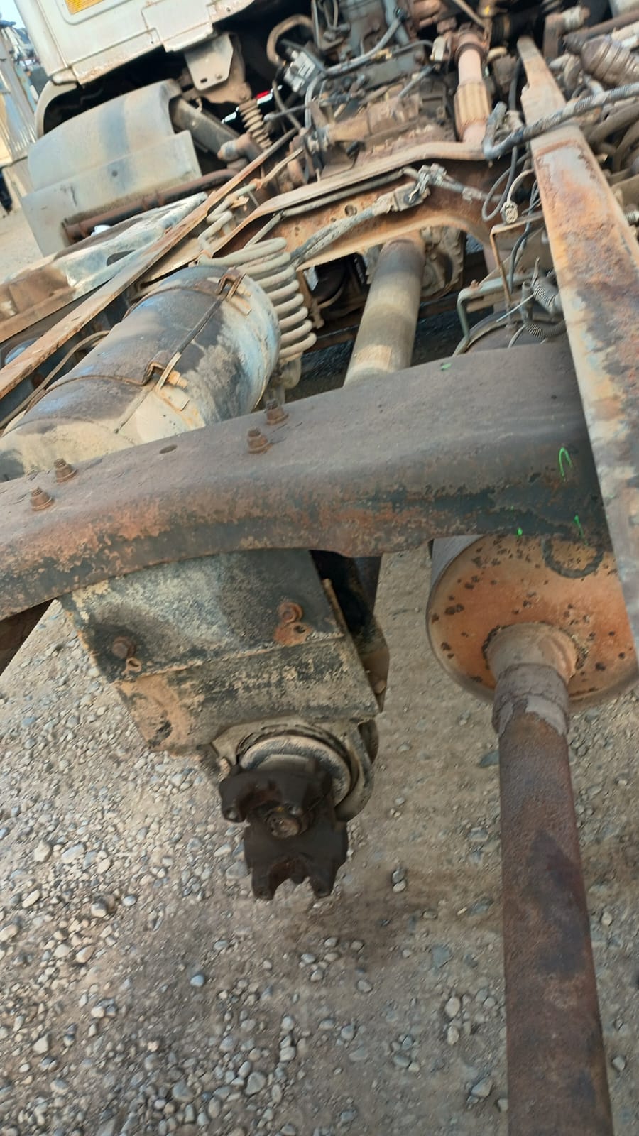 Desarmaduría San Pablo - RIEL INYECCIóN FORD CARGO 1719 USADO, En desarme.