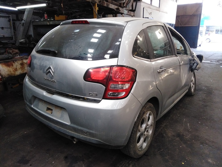 Desarmaduría San Pablo - CAJA DE CAMBIOS CITROEN C3 USADA, En desarme.
