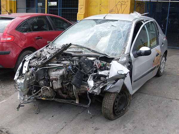 Caja de cambios Peugeot 206  USADO