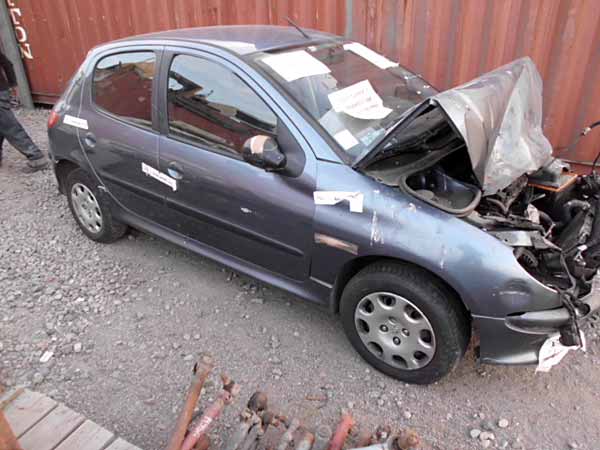Caja de cambios Peugeot 206  USADO