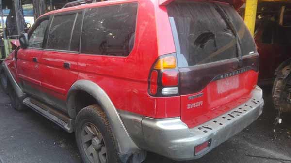 Mitsubishi MONTERO 2004 - 1 REPUESTO USADO/USADA EN DESARME