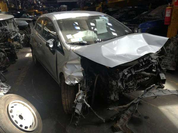 Riel inyección Kia Rio  USADO