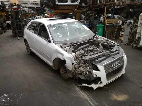 PARACHOQUES Audi A3 2012  USADO EN DESARME